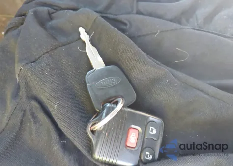 2002 Ford F-150 Lariat/Xlt z USA, uszkodzony, nr VIN 1FTRW07L02KD04880